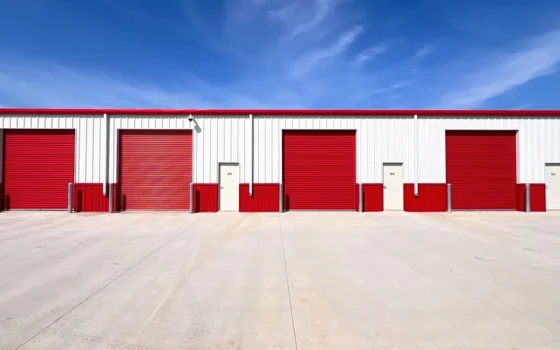 Contractor bay, warehouse space, and shop space units for rent